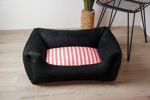 TU5637 Sohvapeti Sofa M 78 x 55 x 25 cm, musta E